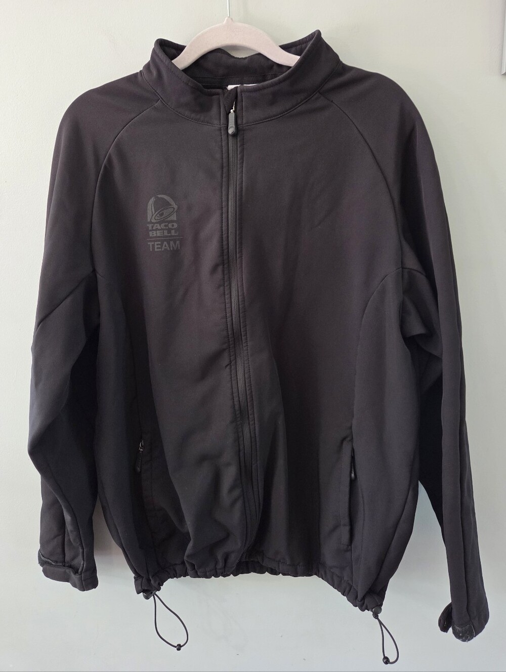 Taco Bell Team Employee Zip Jacket Men's Size L Black Softshell Fleece Lined 
